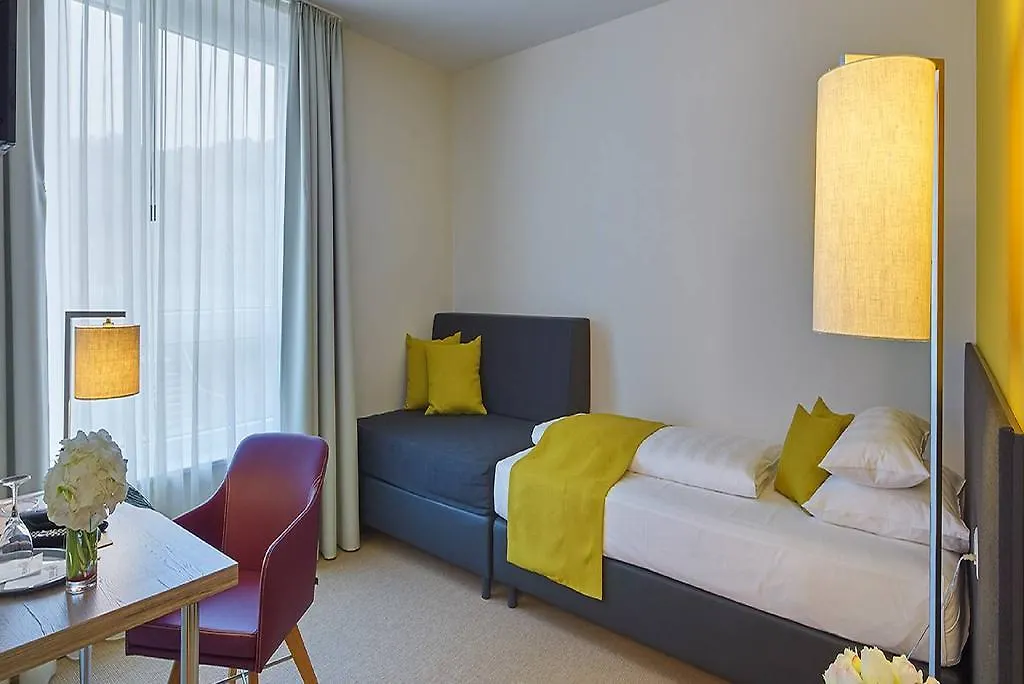 ***  Hotel Kapellenberg Eibelstadt Germany